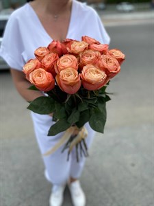 Букет из 15 карамельных роз 60см(Эквадор)