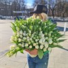 Букет белых пионовидных  тюльпанов 101шт - фото 9190
